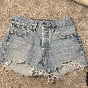 Levi’s 501 light blue jean short